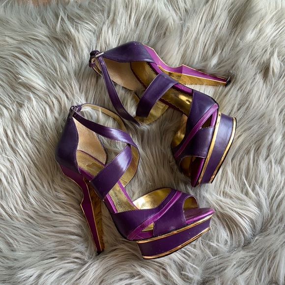 VERY SEXY PURPLE AND GOLD BEBE PLATFORMS - Picture 2 of 11